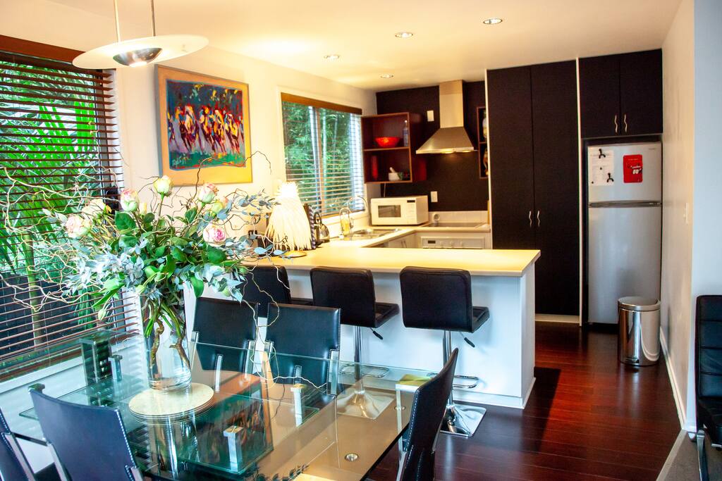 Dining + Kitchen