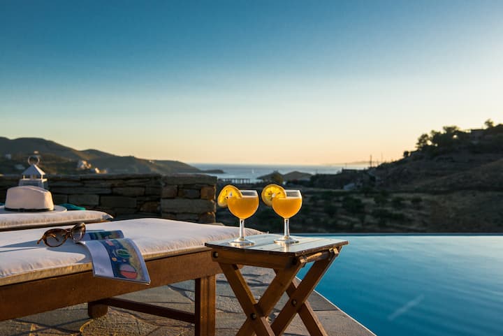 Kea Summer Villa, serene summer living in Kea/Tzia