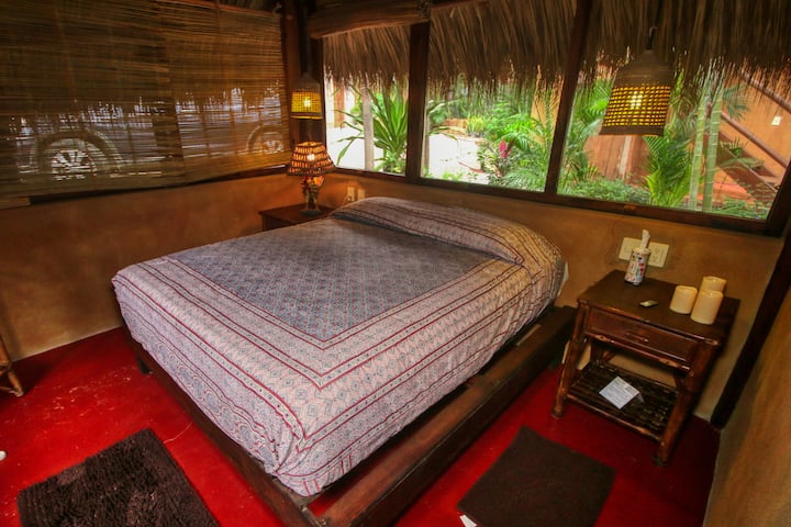 Queen Bed Cottage