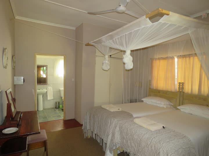 غرفة مزدوجة ثم مكيف هواء اختيارية