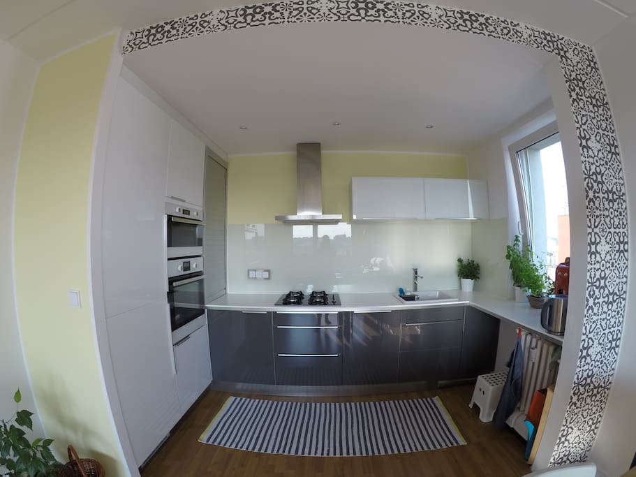 Kitchen is full equiped