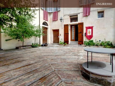 An ancient Villa in Gubbio