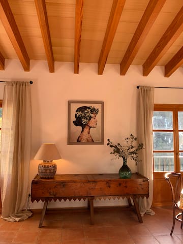 Casa Mistral, A paradise of Sea and Mountain