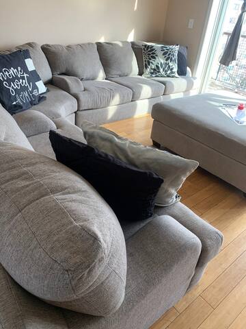 Private Penthouse, Stunning Rooftop Views! gallery image 5