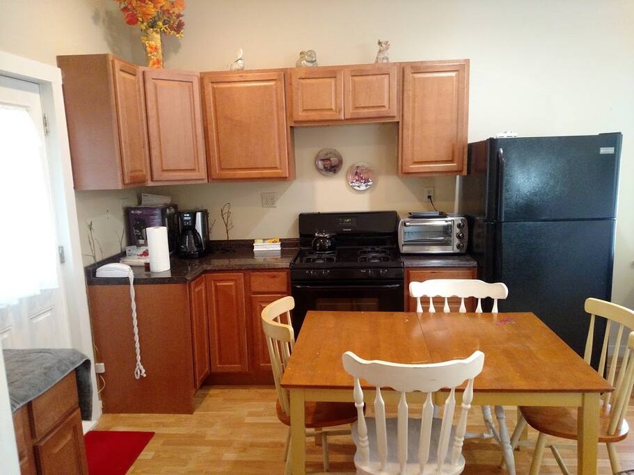 Full Kitchen