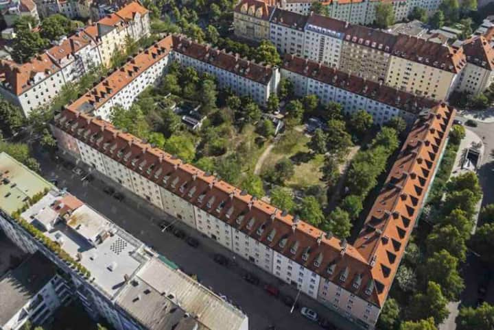 Schöne Gemütliche 2 Zimmer Wohnungen Schwabing - Munich