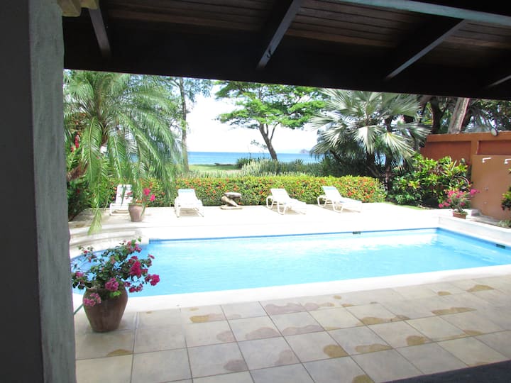 Beach front villa with pool Houses for Rent in Playa Hermosa, Guanacaste Province, Costa Rica