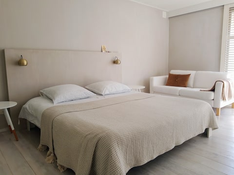 Successful Airbnb property: Nice apartment in Zeeland in Wijk 05 Oostkapelle