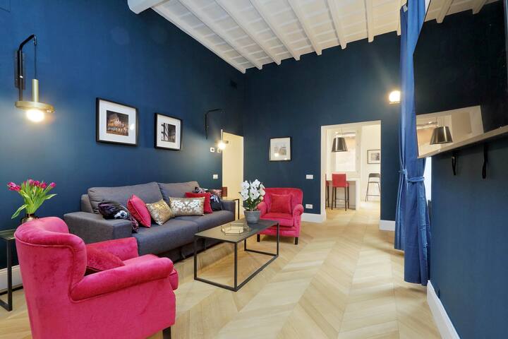 Eve Gust House Trevi Fountain gallery image 3