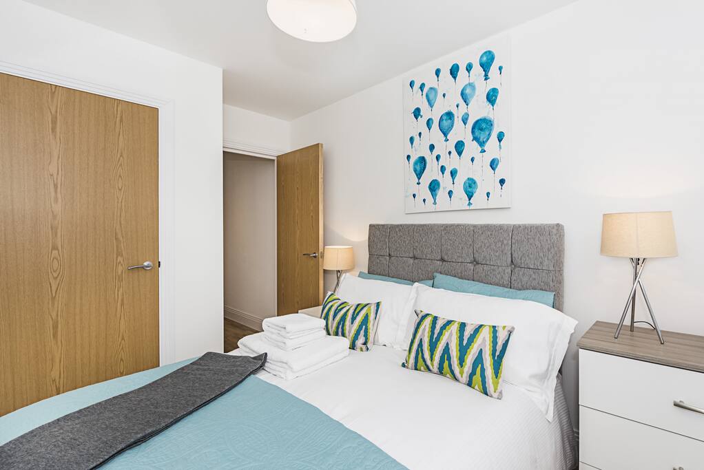 Flat 5 Bedroom 2