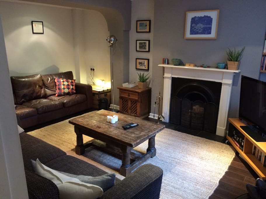 Cosy living room with two comfortable sofas.