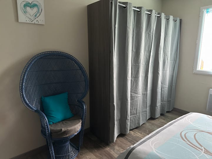 غرفة النوم 1