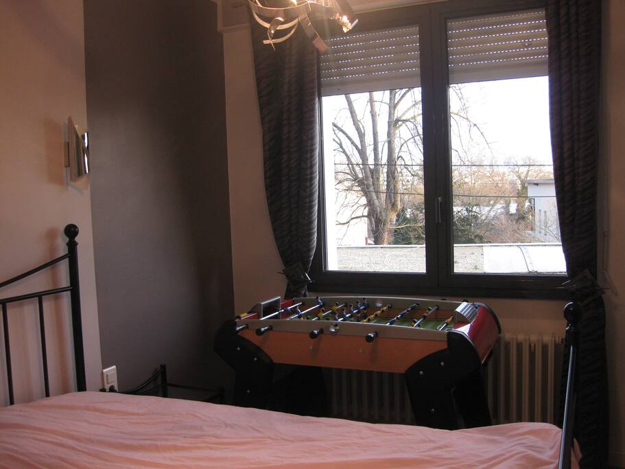 chambre avec babyfoot