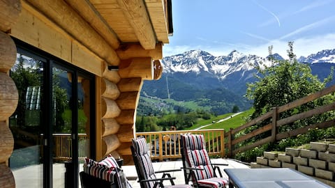 Beautiful mountain chalet in a quiet location