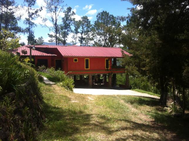 Hermosa villa en Constanza