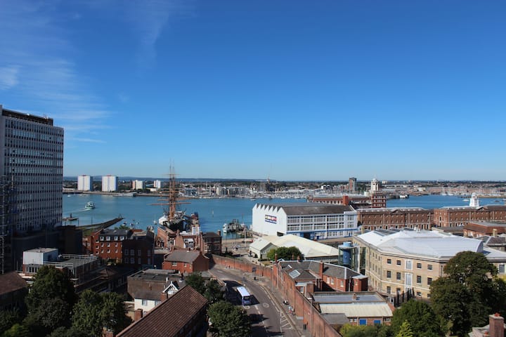 Admiralty Tower Flats For Rent In Portsmouth England United Kingdom