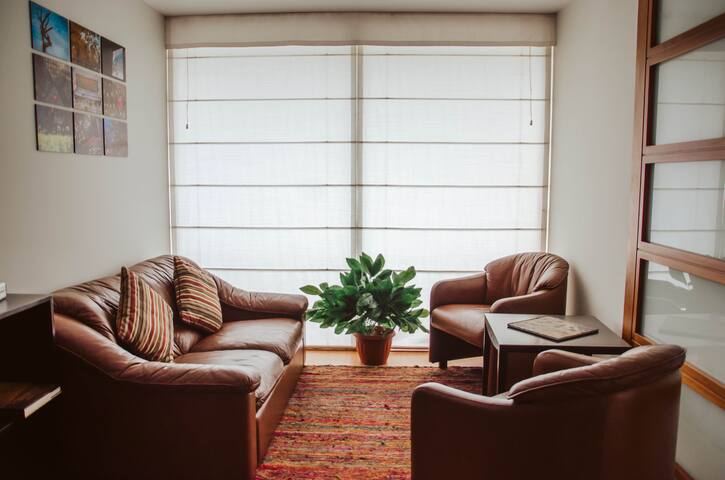 Airbnb Urb Confraternidad Vacation Rentals Places To Stay