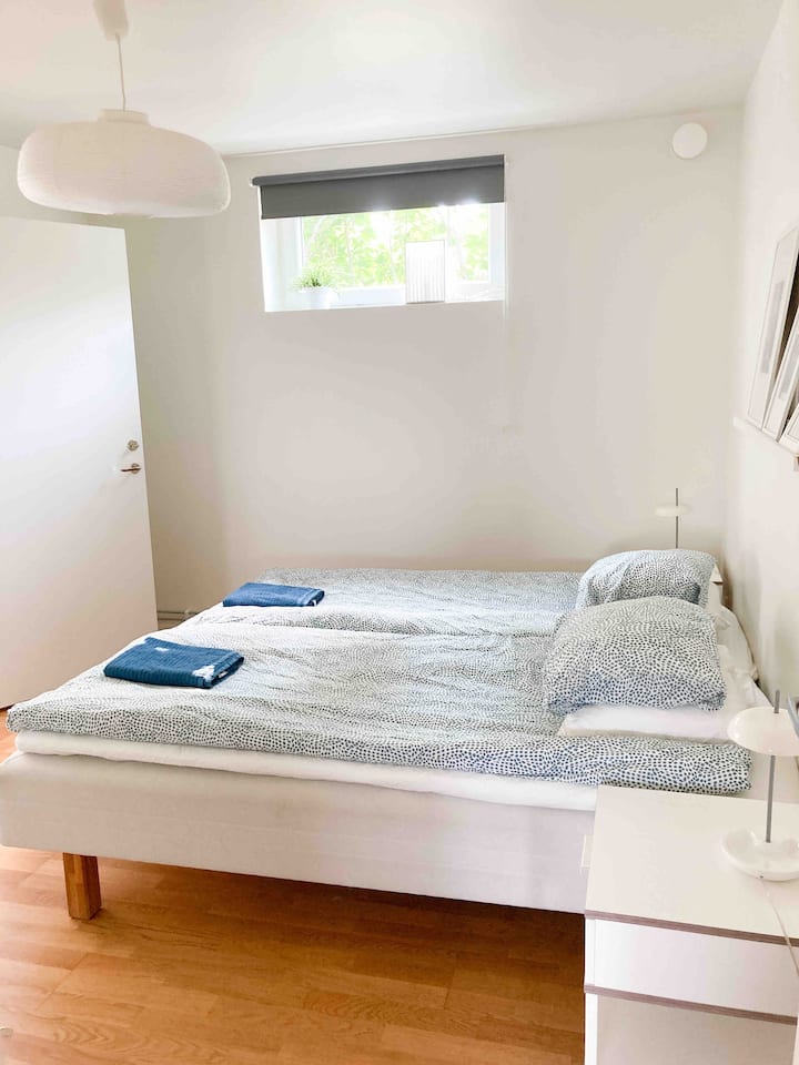 Apartment in a calm area 4 km away from the city.