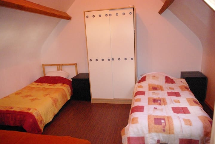 غرفة النوم 2