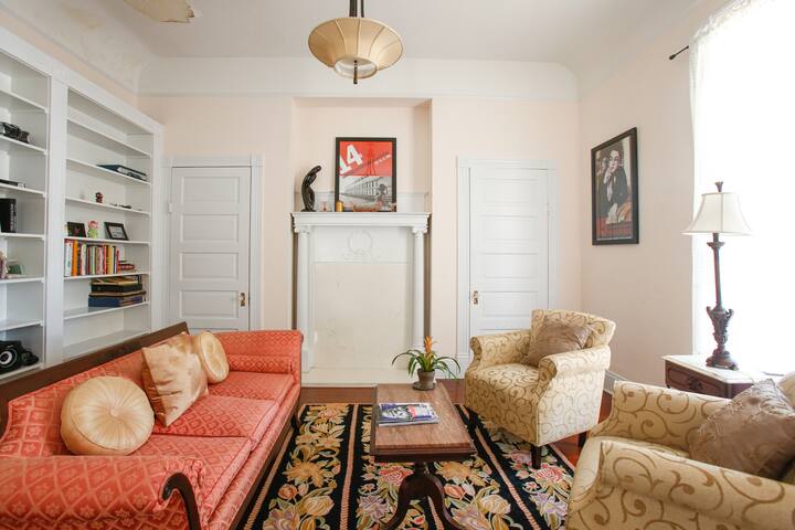 Historic home near FQ/outdoor oasis gallery image 2