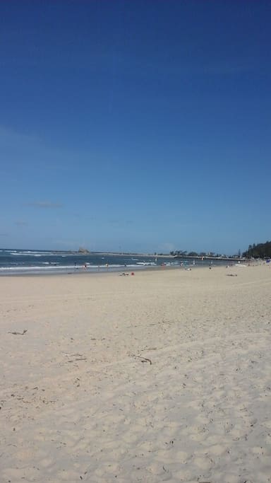 South Palm Beach is 250 metres from your door