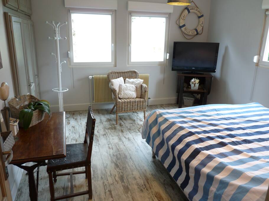 Chambre 1 les "embruns"