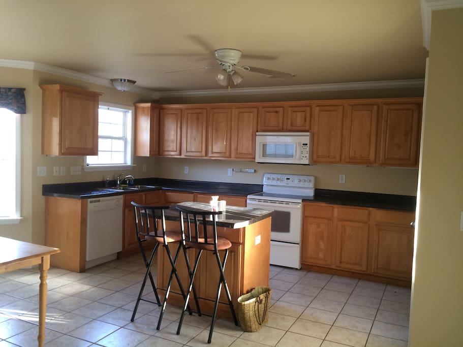 Large spacious kitchen