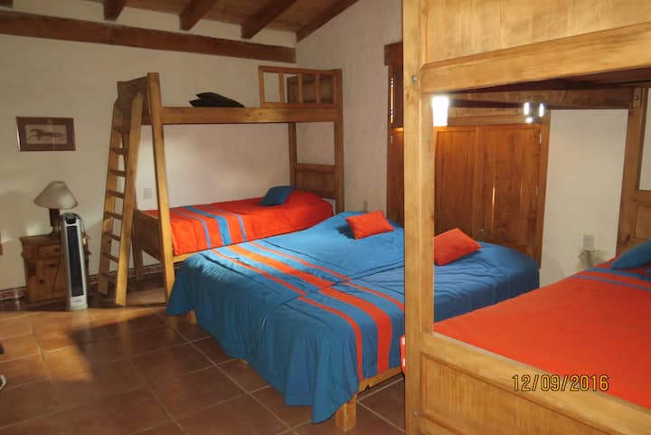 غرفة النوم 1