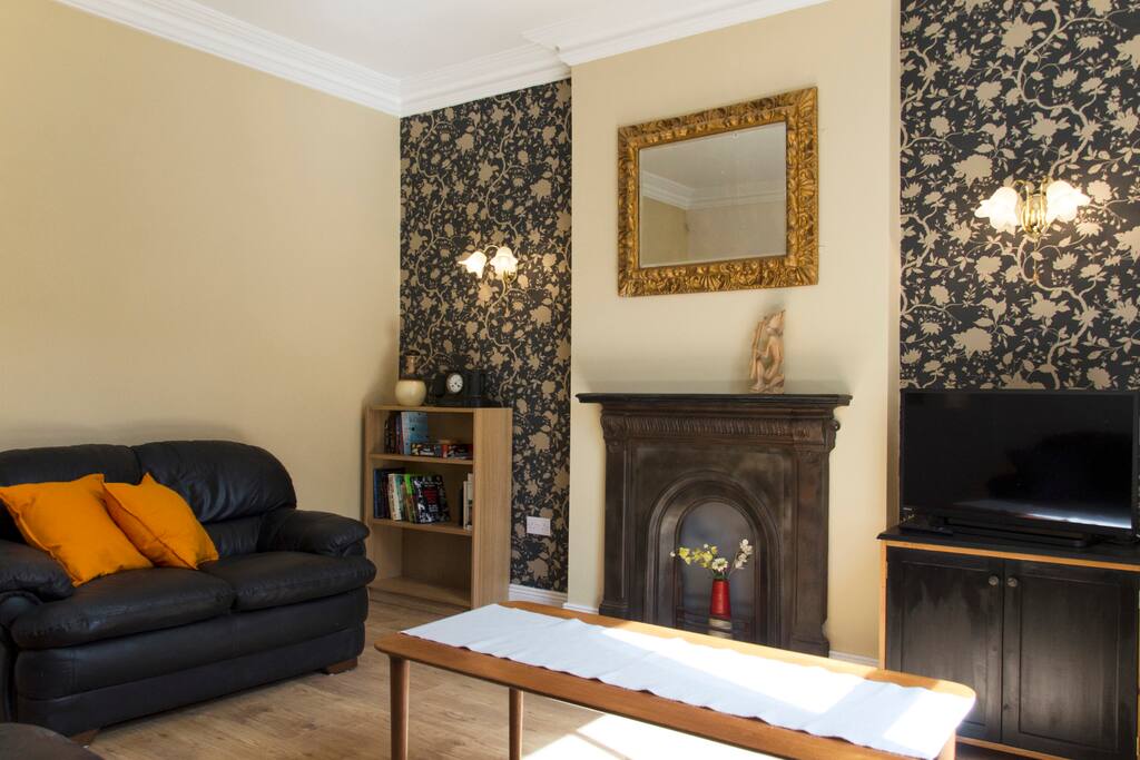 Charming victorian redbrick cottage Houses for Rent in Dublin, Dublin