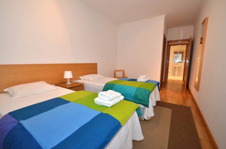 ExpoOriente 1 gallery image 5