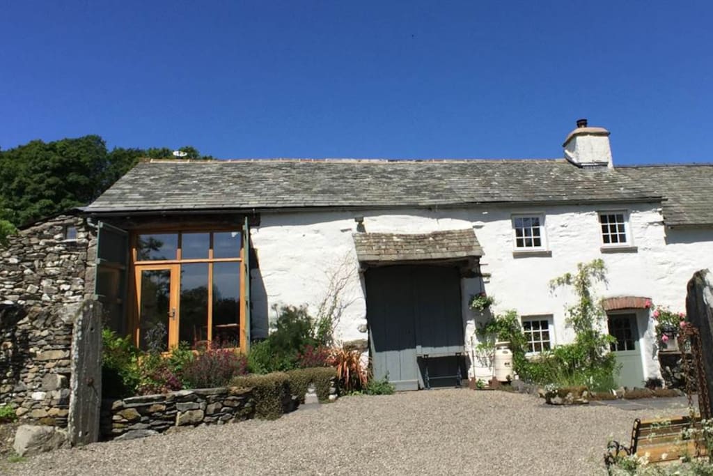 Front of Upper Crumble
