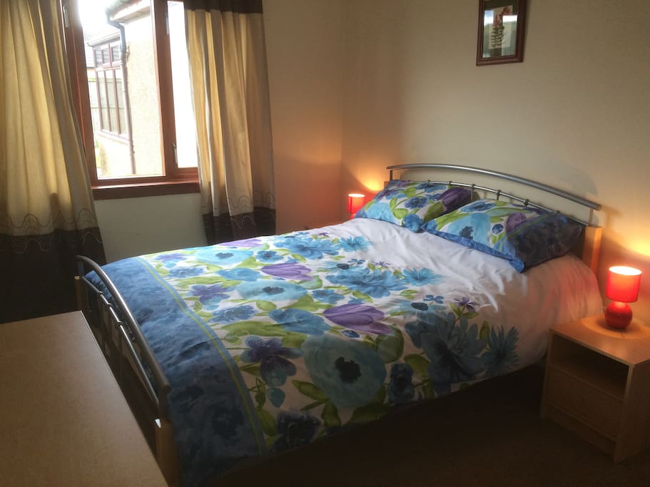 Bedroom 2 with king size bed