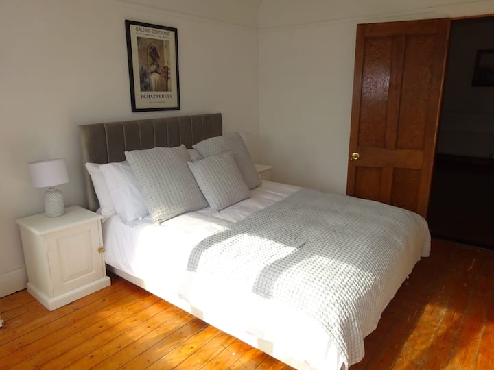 غرفة النوم 4