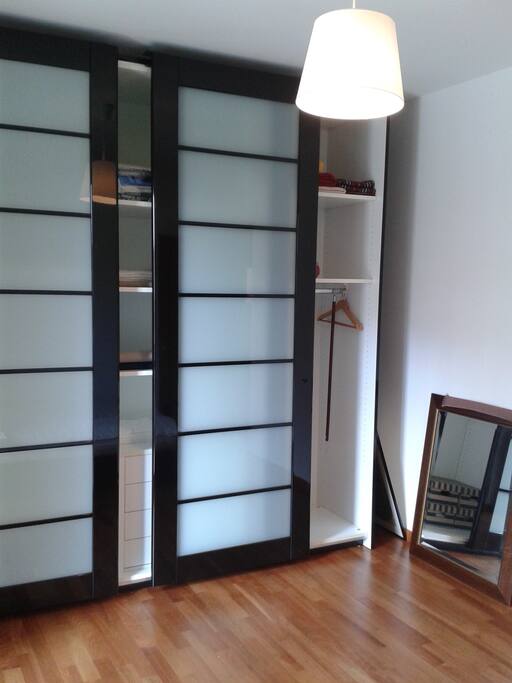 ARMADIO CAMERA LETTO 1