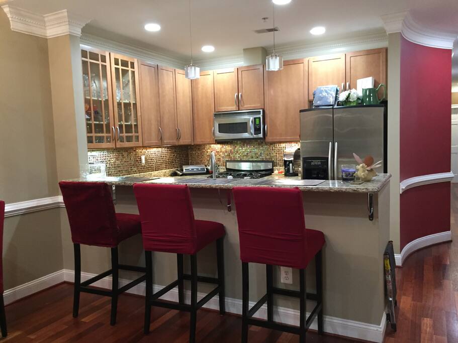 Open kitchen with breakfast bar