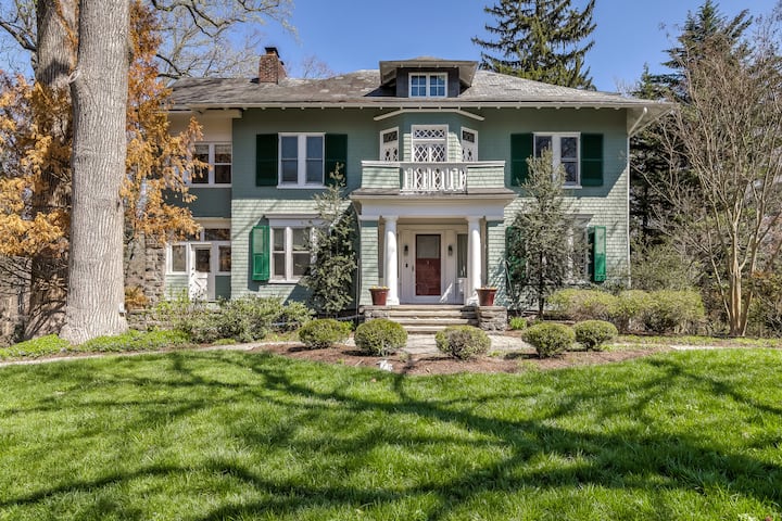 Beautiful Roland Park Home