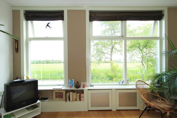 in the cottage on the dike