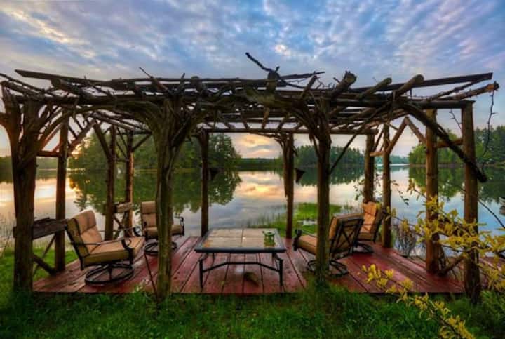 Draper Lake Cottage