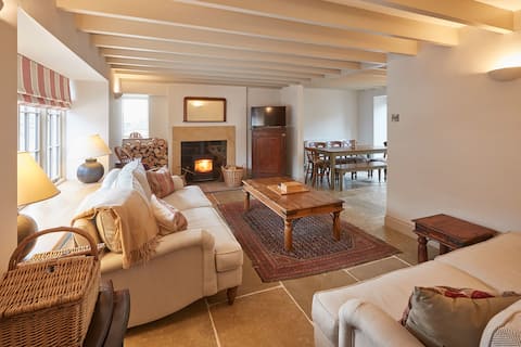 Host & Stay | The Cobbles