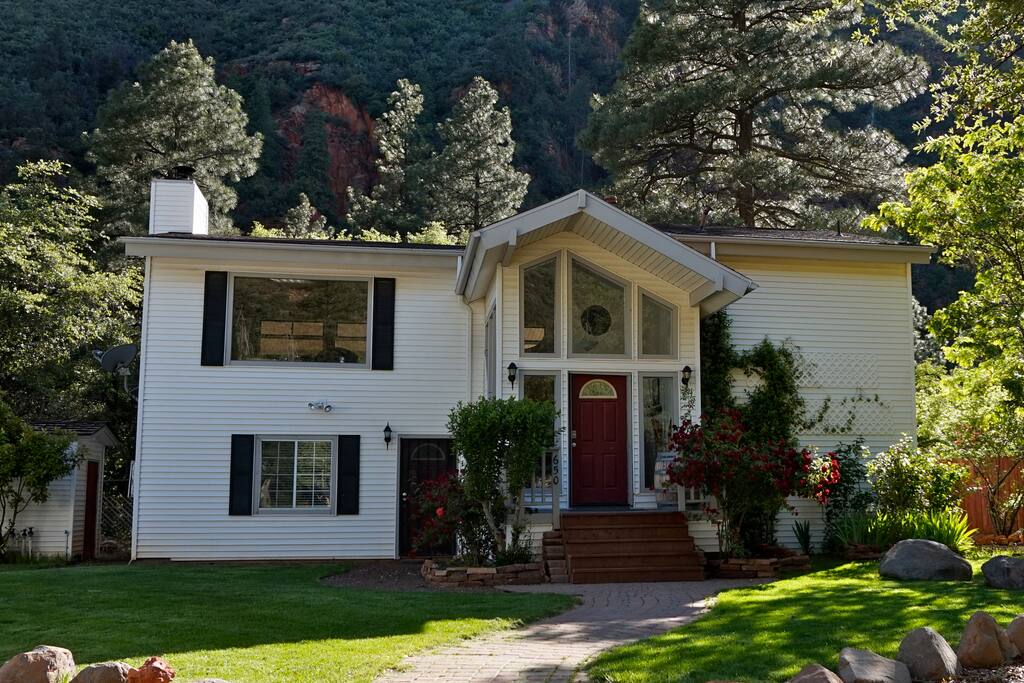 Beautiful home in Oak Creek Canyon - Houses for Rent in Sedona, Arizona