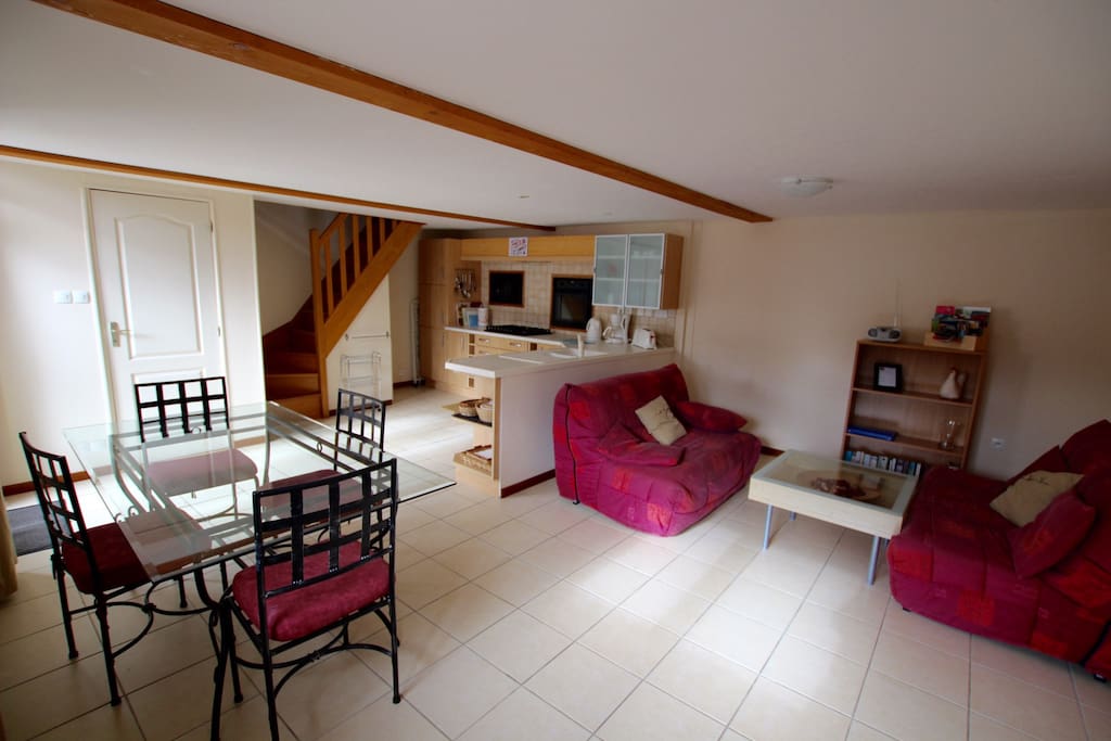 Ground Floor (General view)