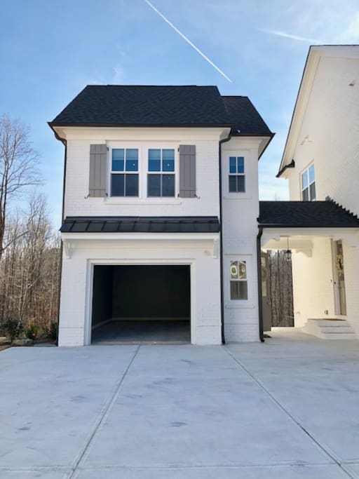 Detached Carriage House w/Garage on 1st Flr & Studio Apt on 2nd Flr