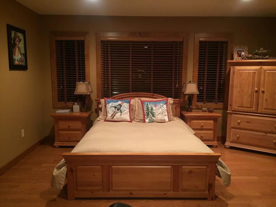 Queen size bed