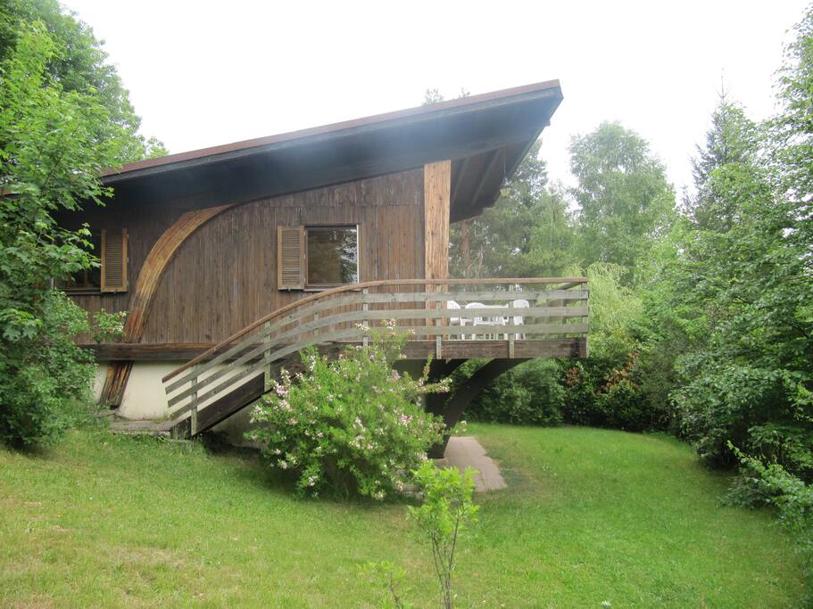 Espace vert autour du chalet