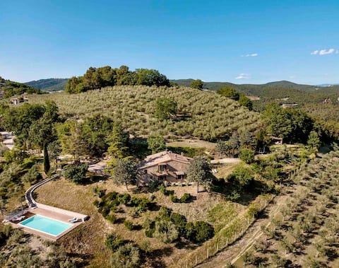 Beautiful Villa with Private Pool & Panoramic View