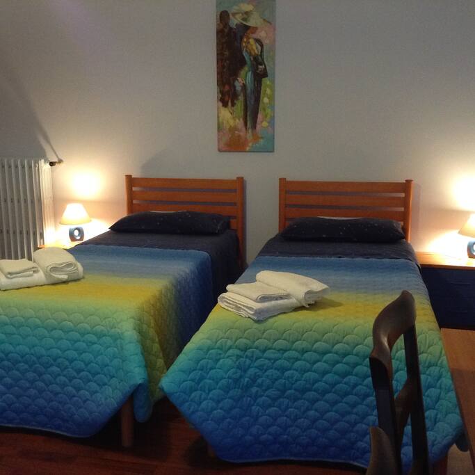 Bedroom - single beds