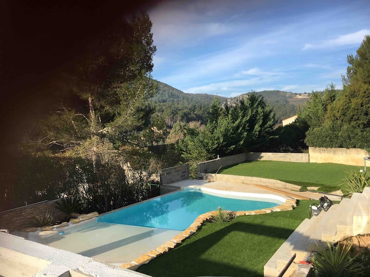 Magnifique Villa De Luxe Avec Piscine - Mimet