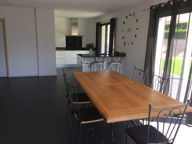 Maison récente idéalement située gallery image 4