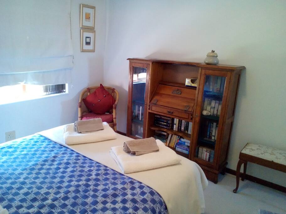 Double Bedroom
Room 1