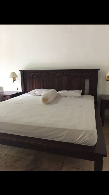 Deluxe Bedroom with King size bed